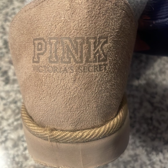 Victoria secret M\L booties - Picture 5 of 5